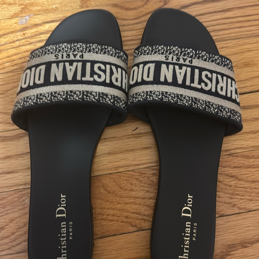Christian Dior slides
